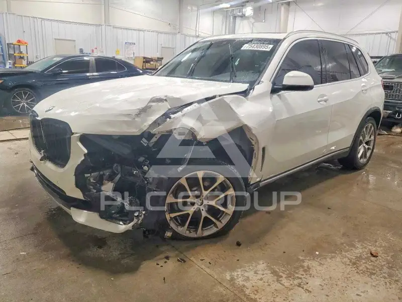 2022 BMW X5 photo