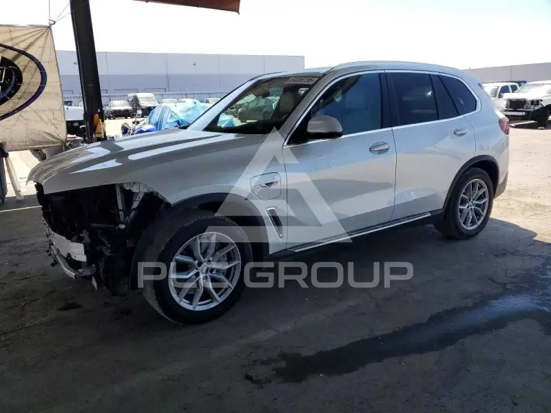 2022 BMW X5 фото