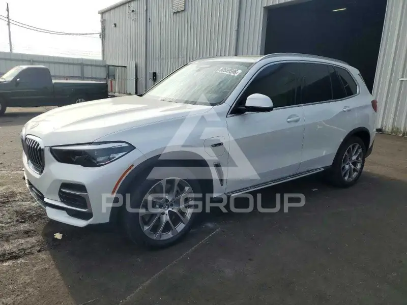 2022 BMW X5 фото