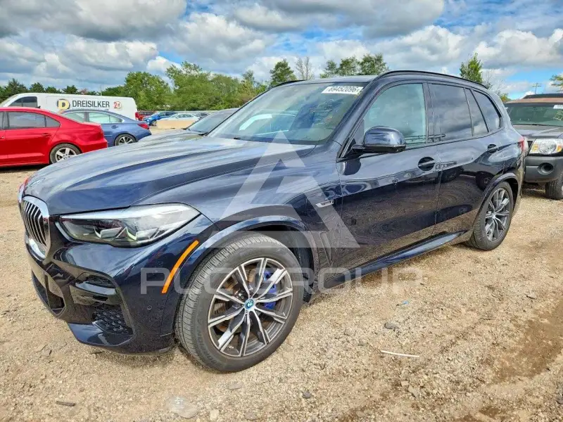 2022 BMW X5 фото