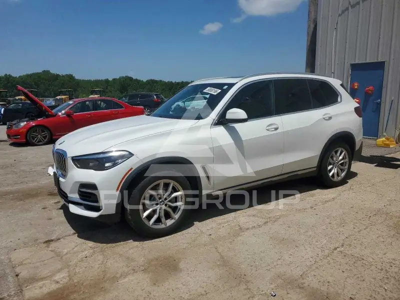 2022 BMW X5 фото