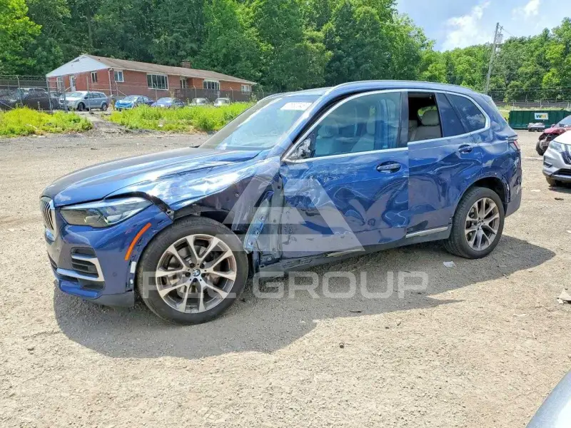 2022 BMW X5 photo