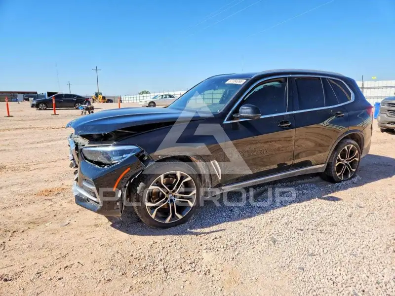2022 BMW X5 фото