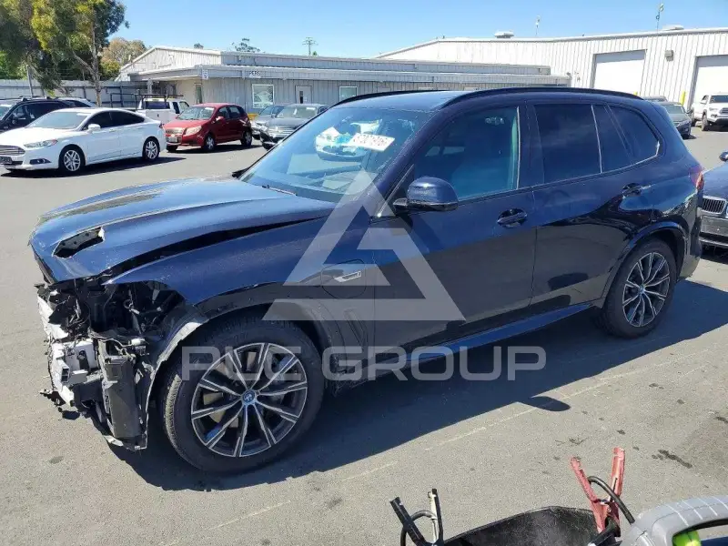 2022 BMW X5 фото