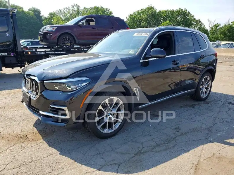 2022 BMW X5 фото