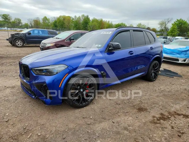 2022 BMW X5 фото