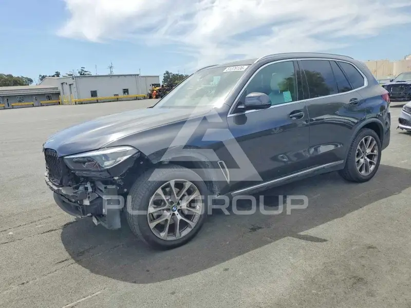 2022 BMW X5 фото