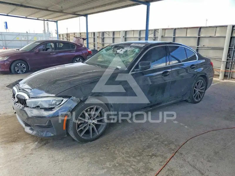 2022 BMW 330 фото