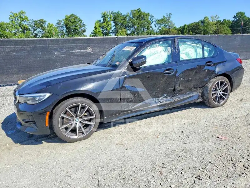 2022 BMW 330 фото