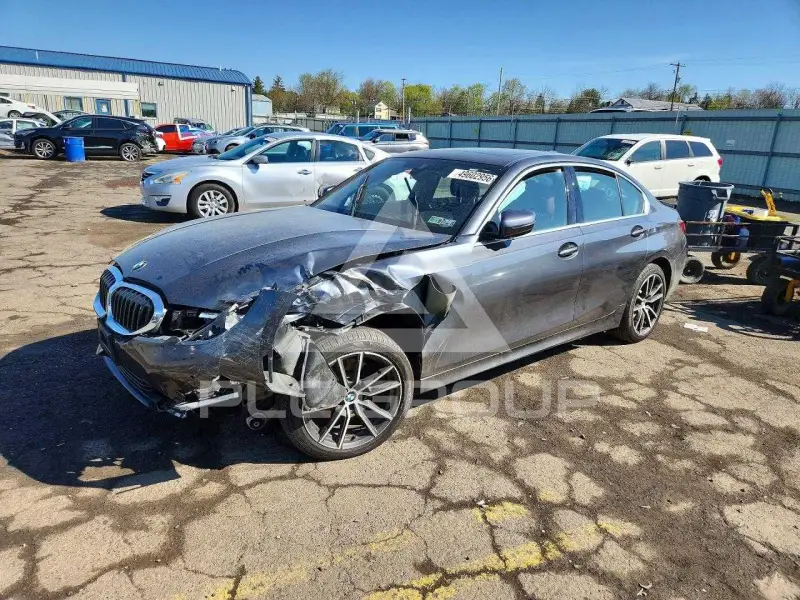 2022 BMW 330 фото