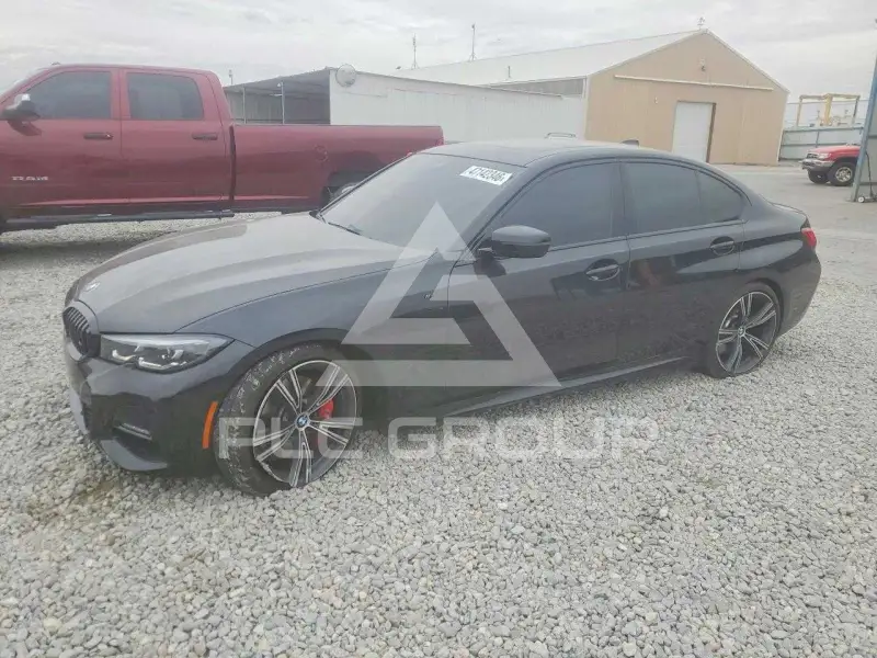 2022 BMW 330 фото