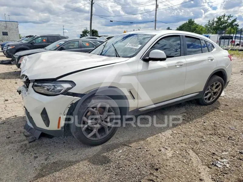 2022 BMW X4 фото