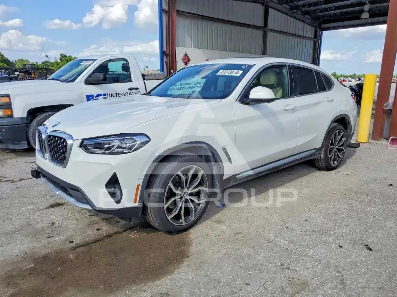 2022 BMW X4 фото