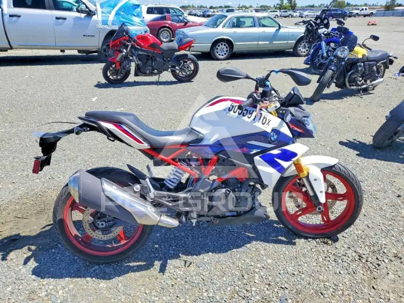 2022 BMW G310 photo