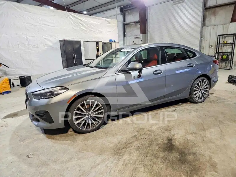 2022 BMW 228 фото