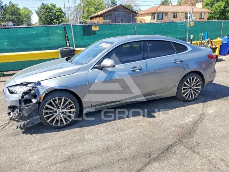 2022 BMW 228 photo
