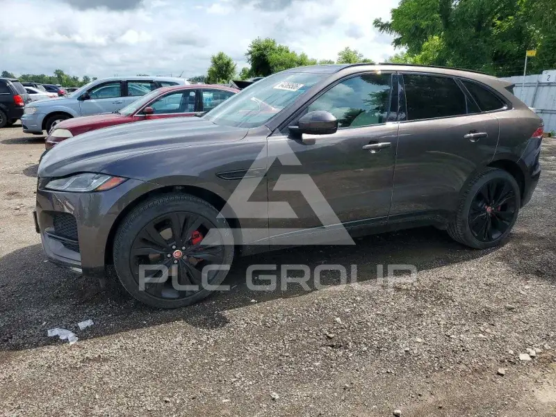 2022 Jaguar F-PACE фото