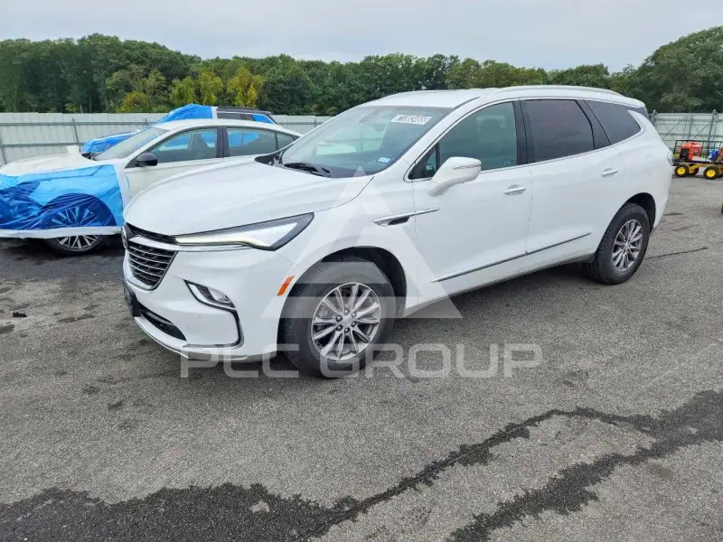 2022 Buick ENCLAVE photo