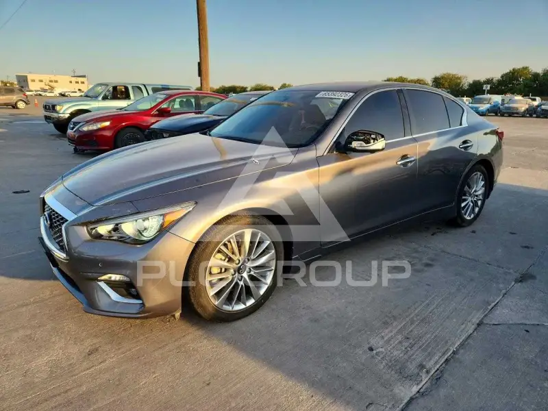 2022 Infinity Q50 фото