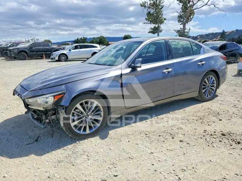 2022 Infinity Q50 фото