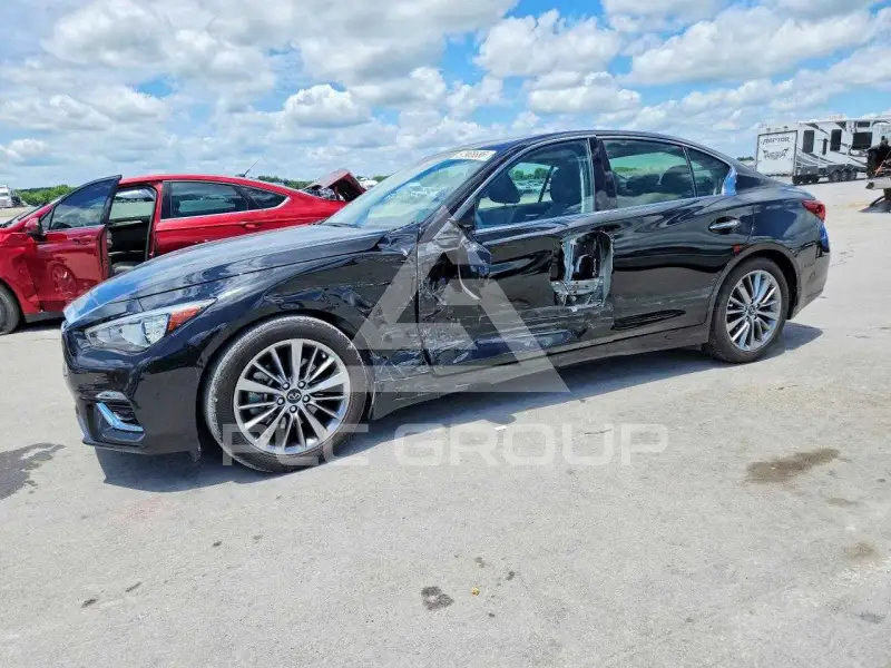 2022 Infinity Q50 фото