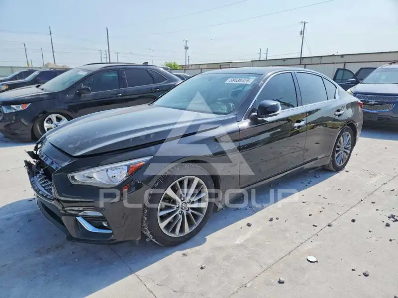 2022 Infinity Q50 photo