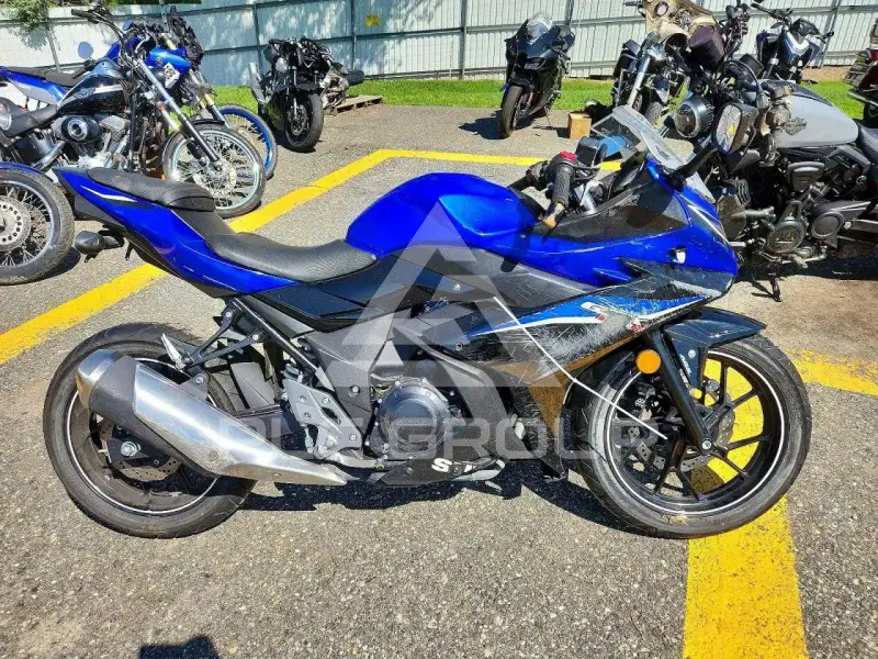 2022 Suzuki GSX фото
