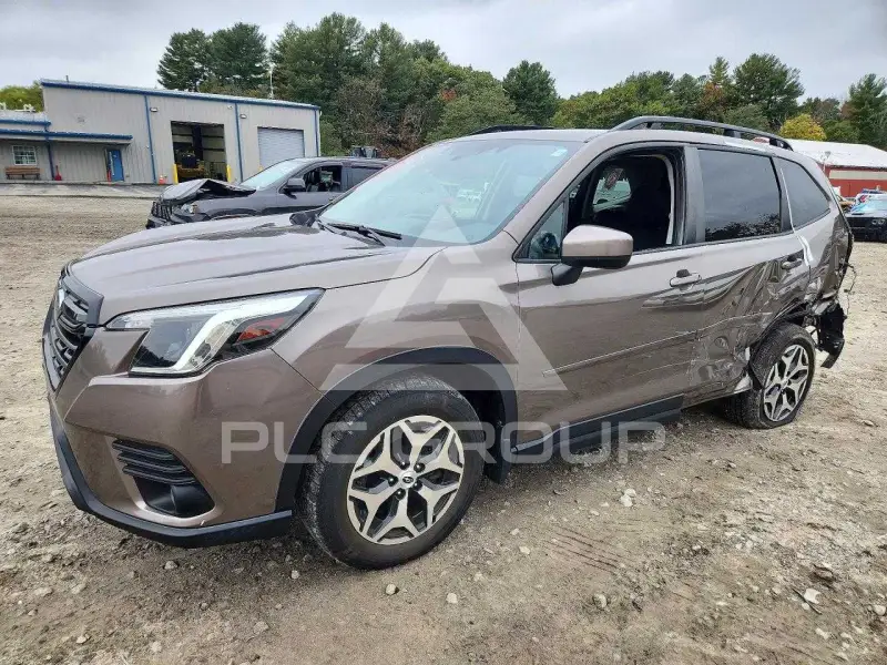 2022 Subaru Forester photo