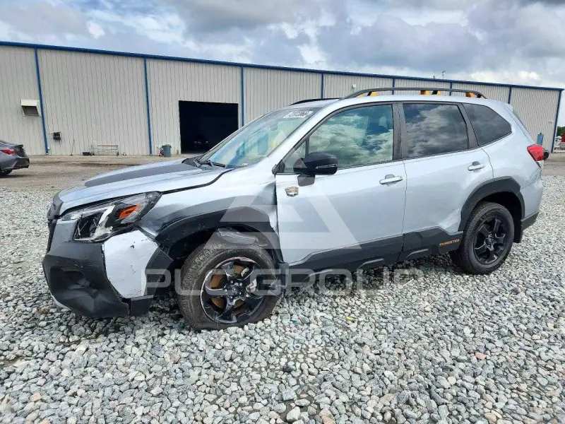 2022 Subaru Forester фото