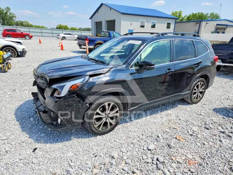 2022 Subaru Forester photo