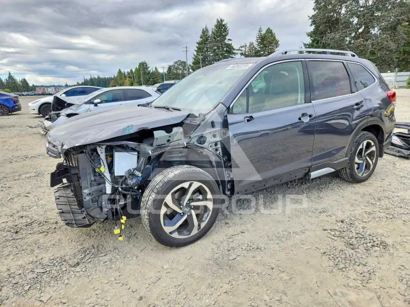 2022 Subaru Forester photo