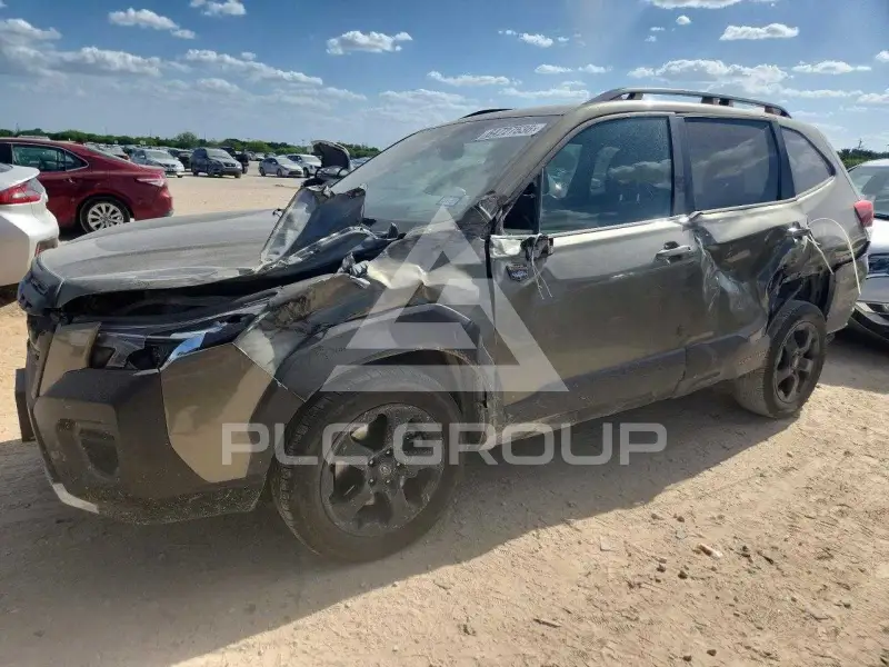 2022 Subaru Forester photo