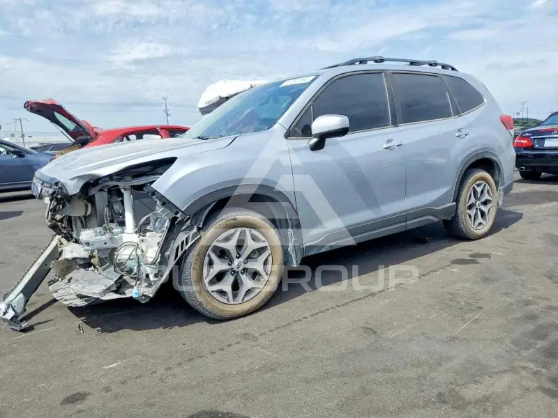 2022 Subaru Forester фото