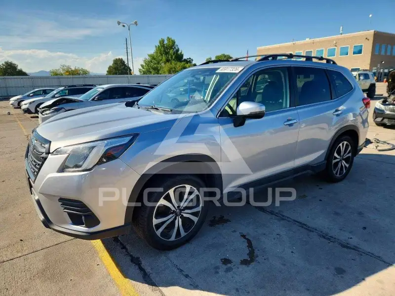 2022 Subaru Forester фото
