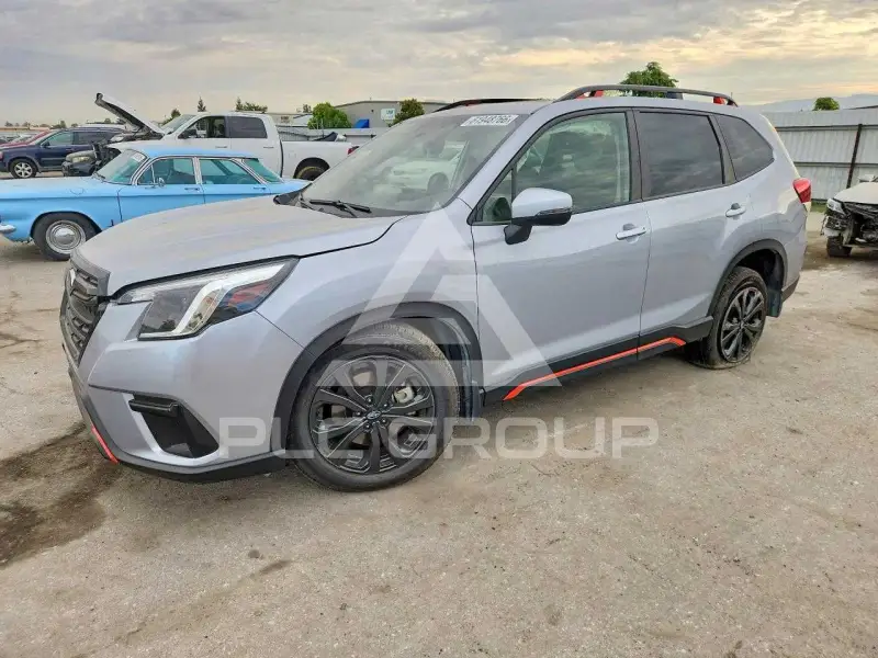2022 Subaru Forester фото