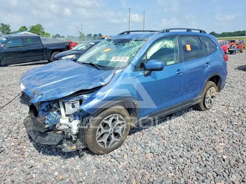 2022 Subaru Forester photo