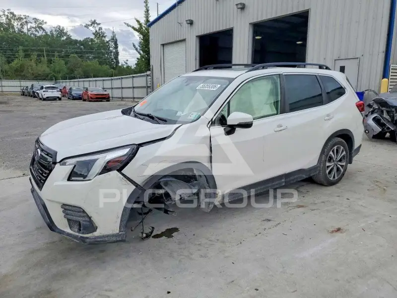 2022 Subaru Forester photo
