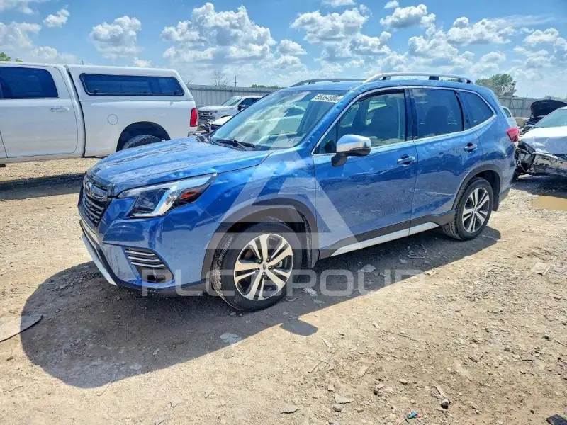 2022 Subaru Forester фото