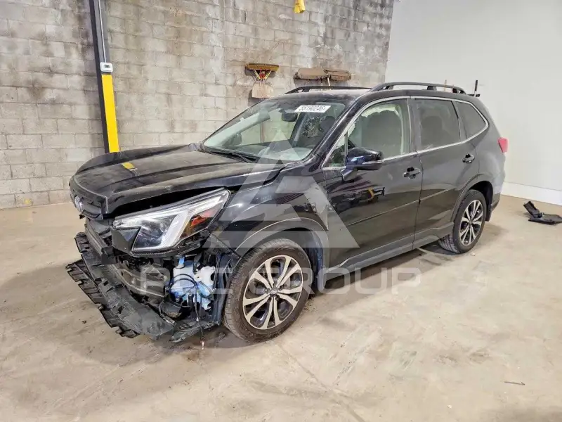 2022 Subaru Forester photo