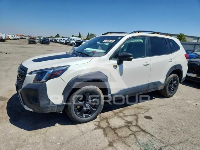 2022 Subaru Forester фото