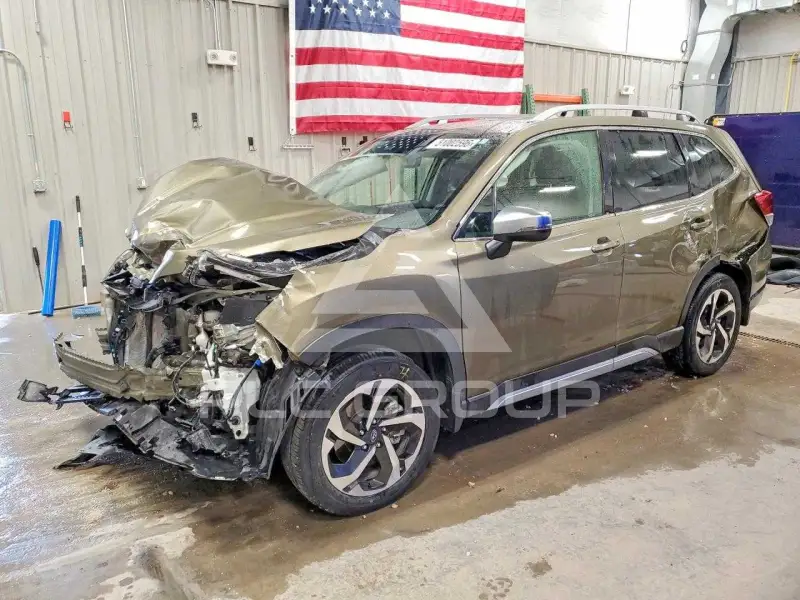 2022 Subaru Forester photo