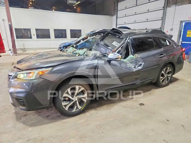 2022 Subaru Outback photo