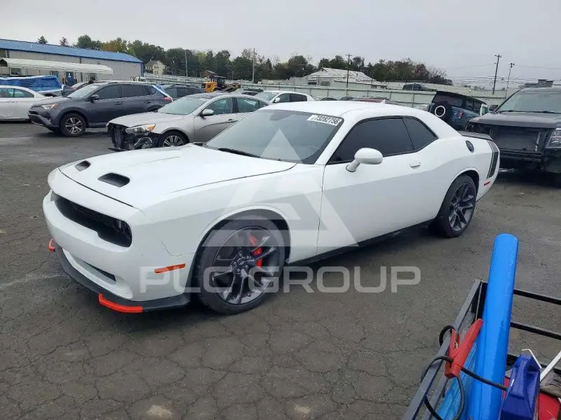 2022 Dodge CHALLENGER photo