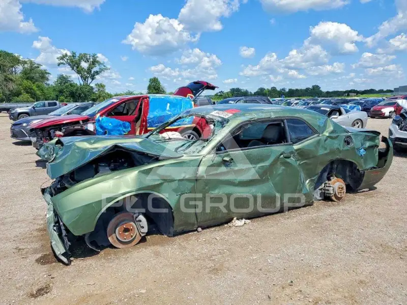 2022 Dodge CHALLENGER photo