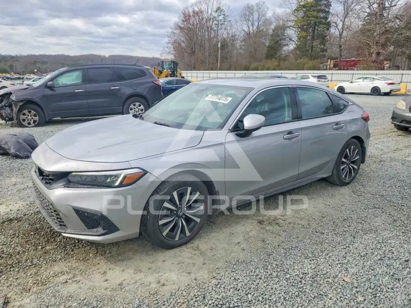 2022 Honda CIVIC фото