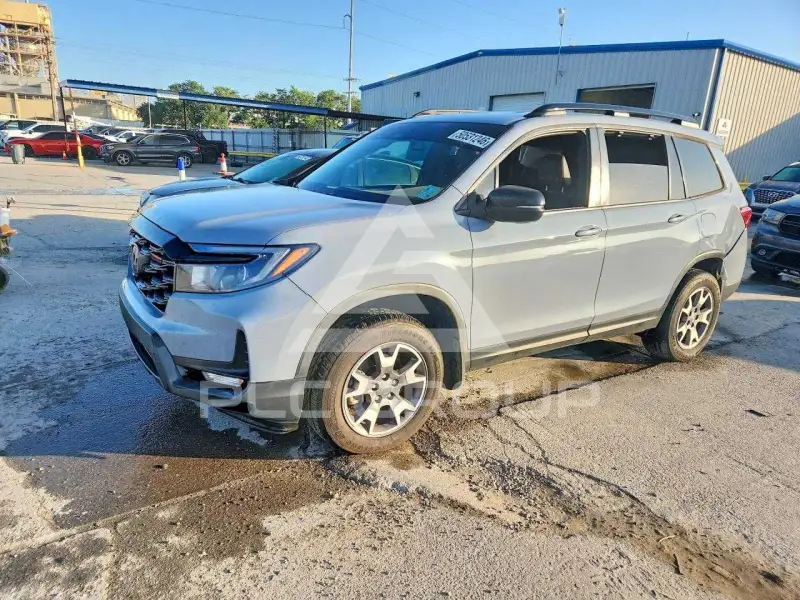 2022 Honda PASSPORT photo