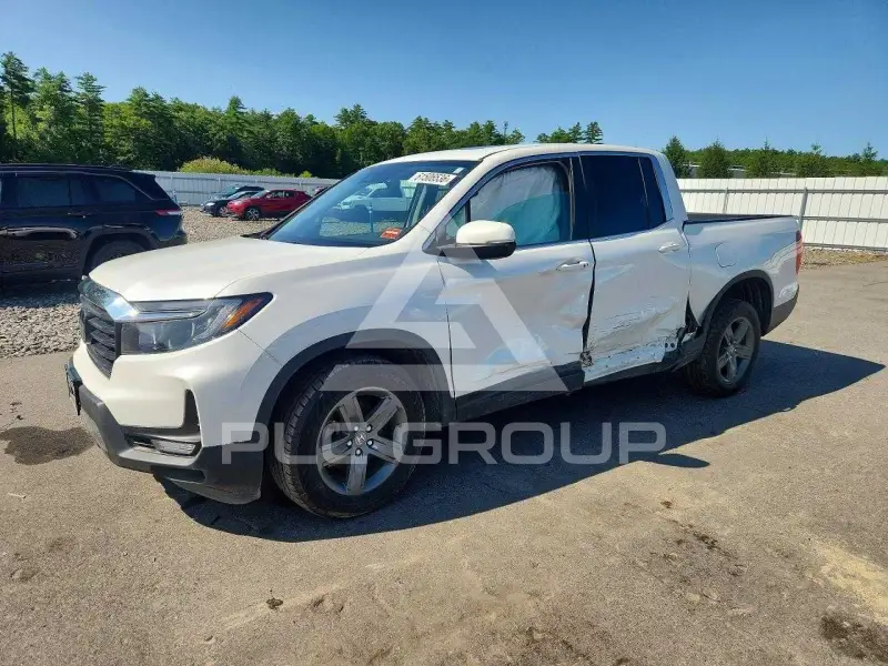 2022 Honda RIDGELINE фото