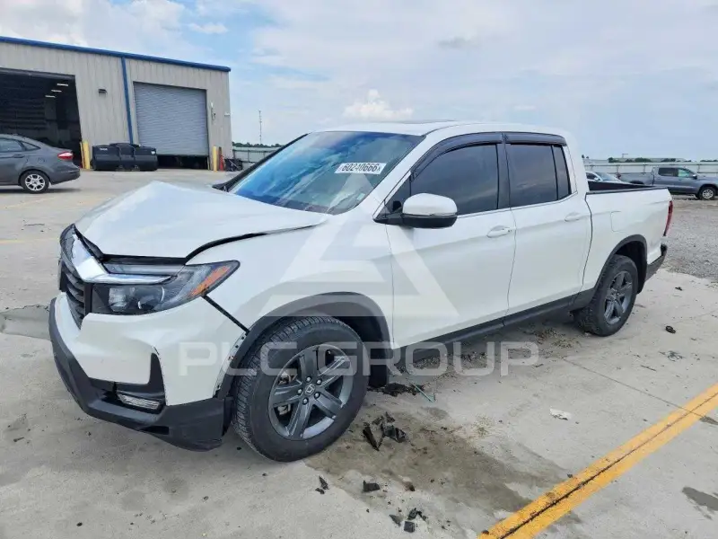 2022 Honda RIDGELINE фото