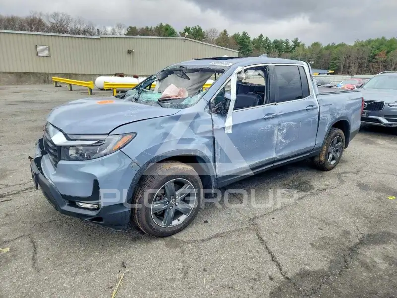 2022 Honda RIDGELINE photo