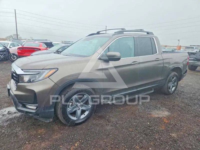 2022 Honda RIDGELINE photo